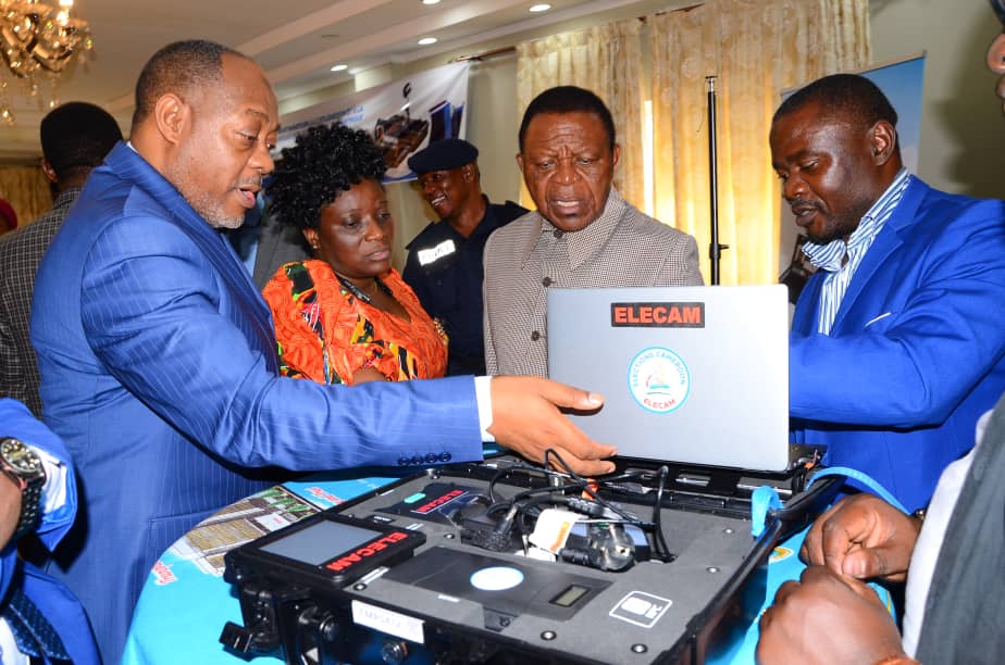 Cameroun : ELECAM modernise l’enrôlement électoral avec 1000 nouveaux kits biométriques de 3e génération