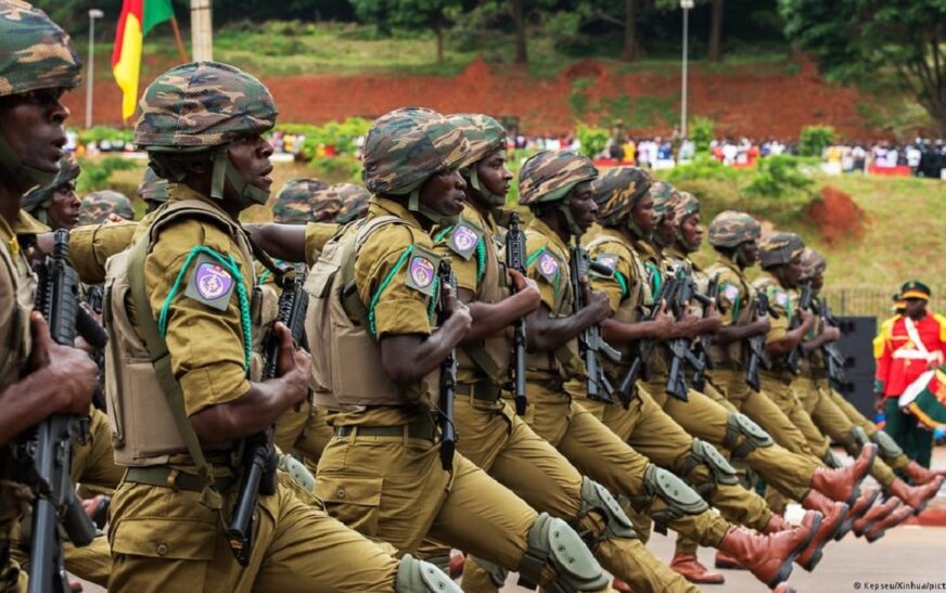 🇨🇲 Cameroun 2025 : Généralisations politiques et dons spectaculaires — Quand la démocratie s’efface sous l’uniforme